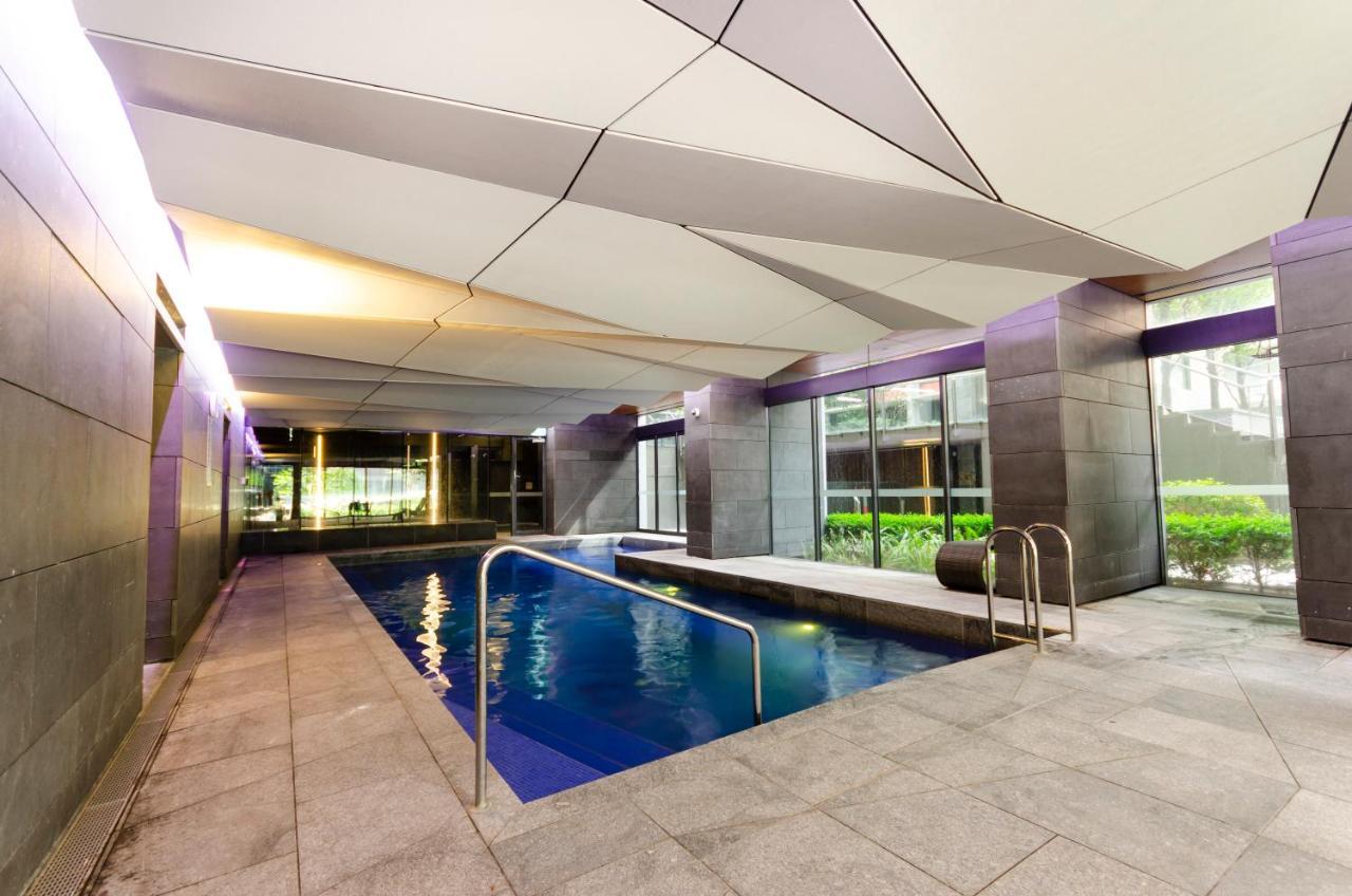2Br Cbd Pad, City Views, Free Parking, Pool, Gym Melbourne Exterior photo