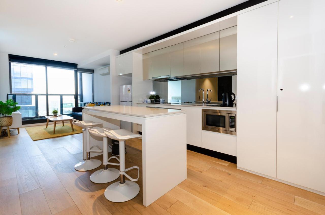 2Br Cbd Pad, City Views, Free Parking, Pool, Gym Melbourne Exterior photo