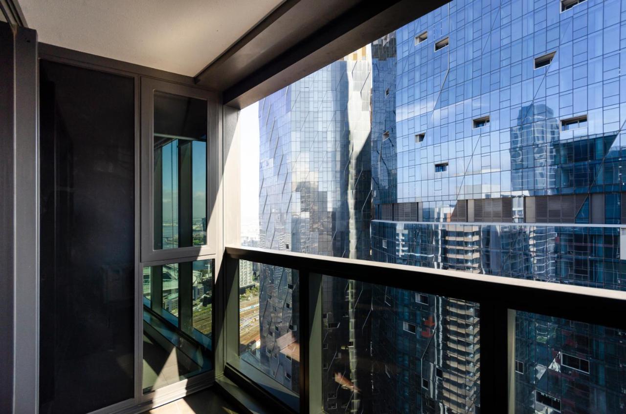 2Br Cbd Pad, City Views, Free Parking, Pool, Gym Melbourne Exterior photo